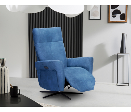 ADAM_MAESTRI_Fauteuil_AMB.jpg