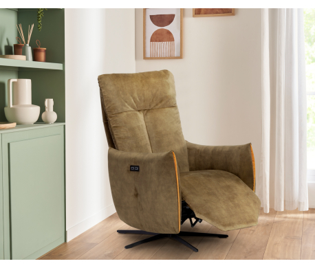 BEATRICE_MAESTRI_Fauteuil_AMB.jpg